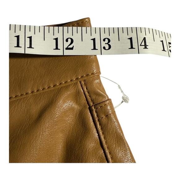 NWOT Veronica Beard Women’s Size 0 (24) Carly Kick Flare Faux Leather Ankle Jean - Picture 8 of 9